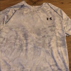 Like new heat gear tee